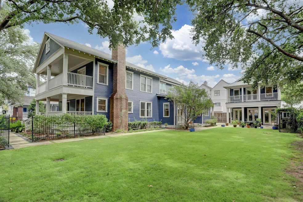 1330 Cortlandt St, Houston, TX 77008 - photo 1