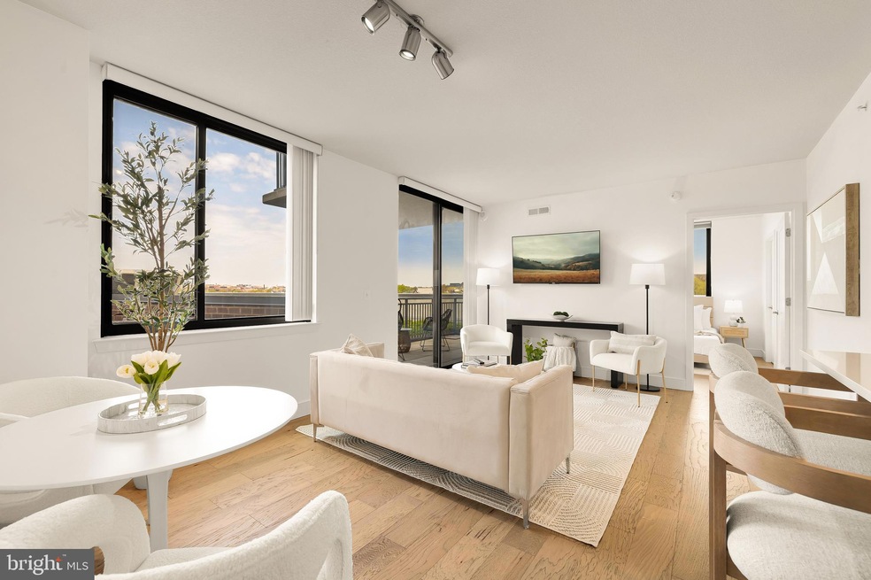 Pending $699,000 • Co-Listing Agent