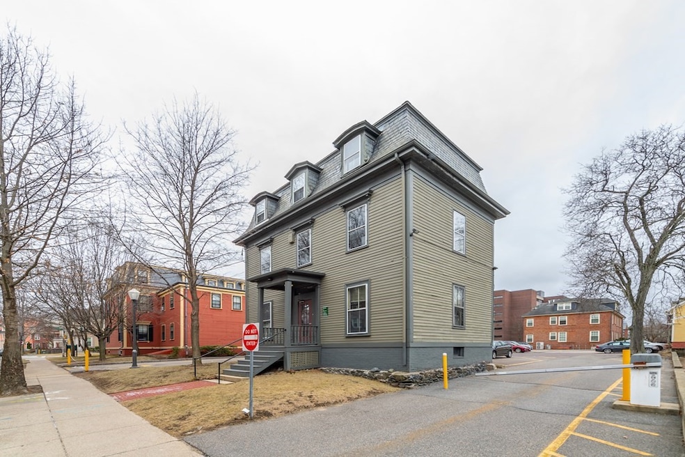 34 Wendell St, Cambridge, MA 02138 - photo 1