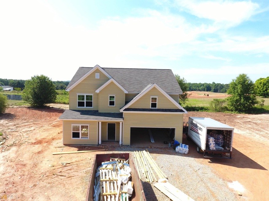 Imagine pulling up to this home everyday! Real tim