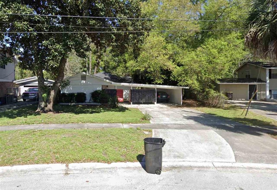 6801 Bogata Dr N, Jacksonville, FL 32210 - photo 1