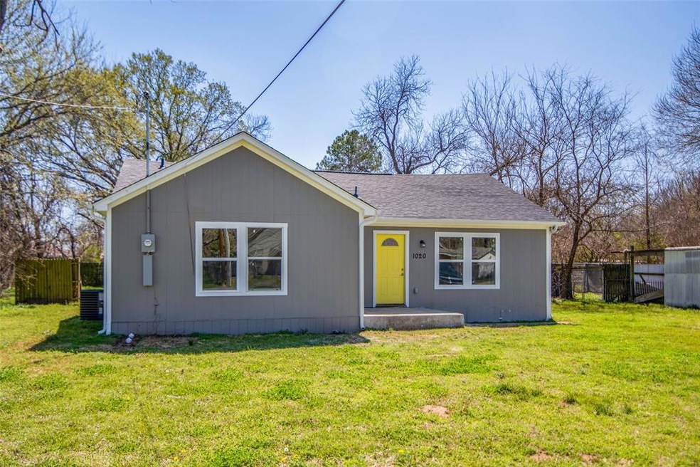 1020 W Ford St, Denison, TX 75020 - photo 1