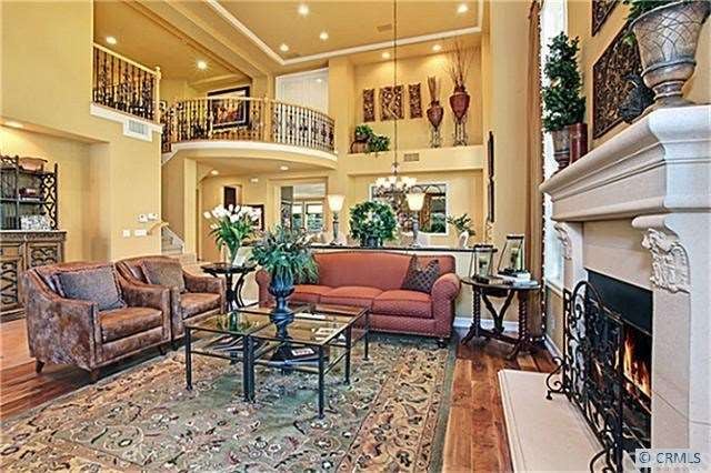 Two entry ceilings in the impressive living room w