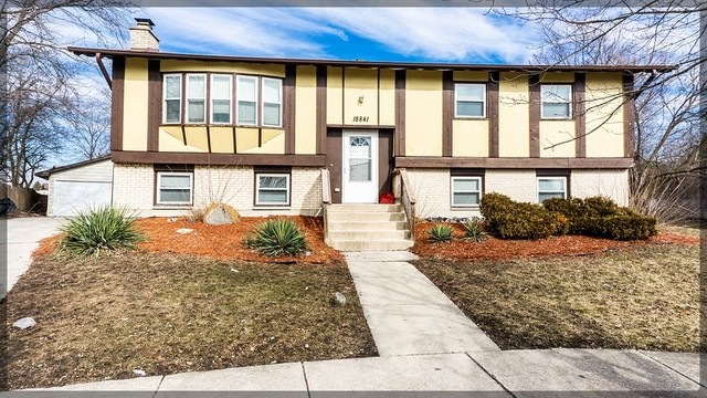 18841 Cedar Ct, Country Club Hills, IL 60478 - photo 1