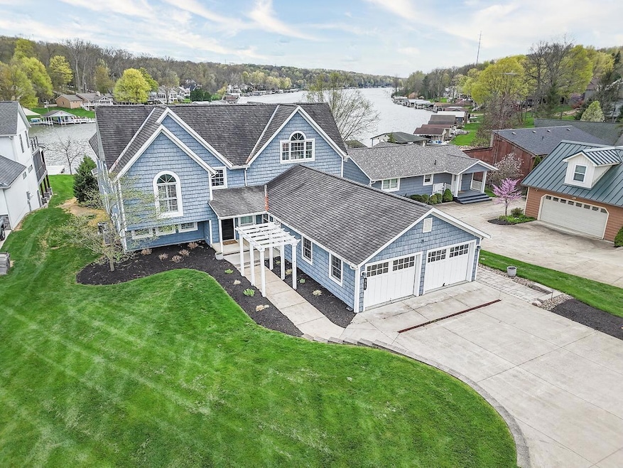 Pending $1,750,000 • Co-Listing Agent
