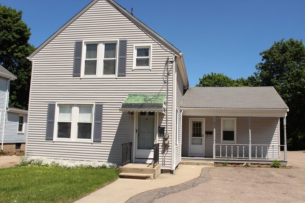 9 Alpine Place (1st Flr) unit 9, Franklin, MA 02038 - photo 1