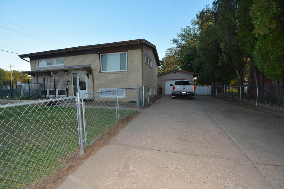 1251 E Fortuna St, Wichita, KS 67216 - photo 1