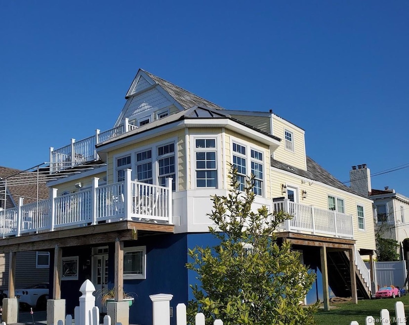 For Rent $2,300/month