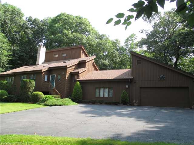 547 Wagon Trail, Orange, CT 06477 - photo 1