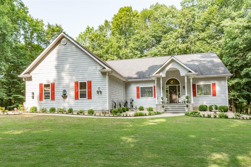 2882 Tree Top Rd, Dacula, GA 30019 - photo 1