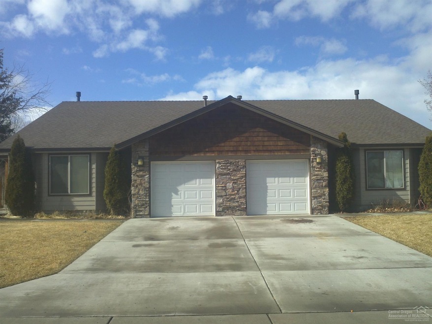 unlisted-address, Redmond, OR 97756 - photo 1
