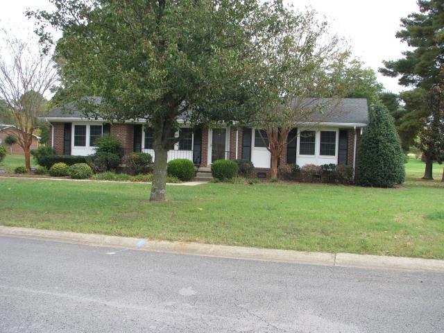 1105 Dow Dr, Shelbyville, TN 37160 - photo 1