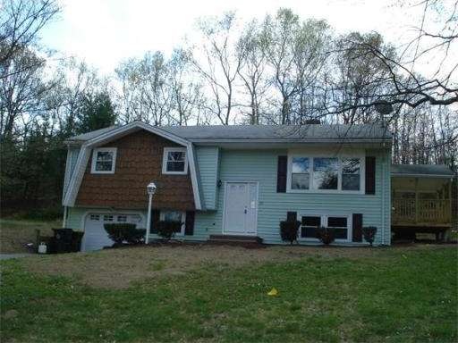 30 Saddleback Hill Rd, Bellingham, MA 02019 - photo 1