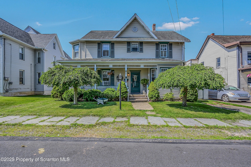 216 Cherry St, Dunmore, PA 18512 - photo 1