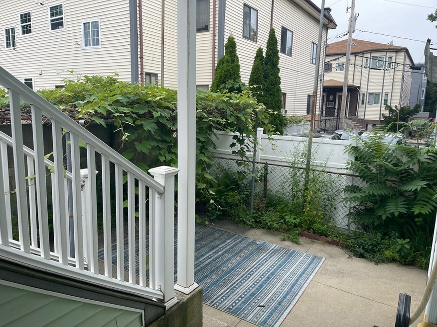 118 Webster Ave, Cambridge, MA 02141 - photo 1