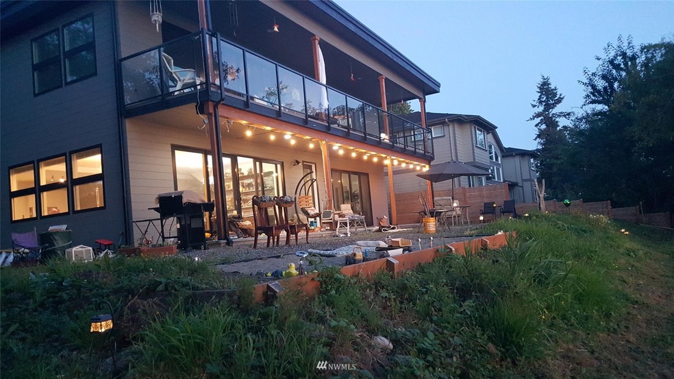 920 Ruby St, Blaine, WA 98230 - photo 1