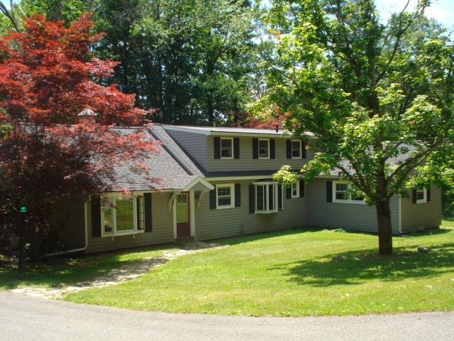 1 Pleasant View Dr, Great Barrington, MA 01230 - photo 1