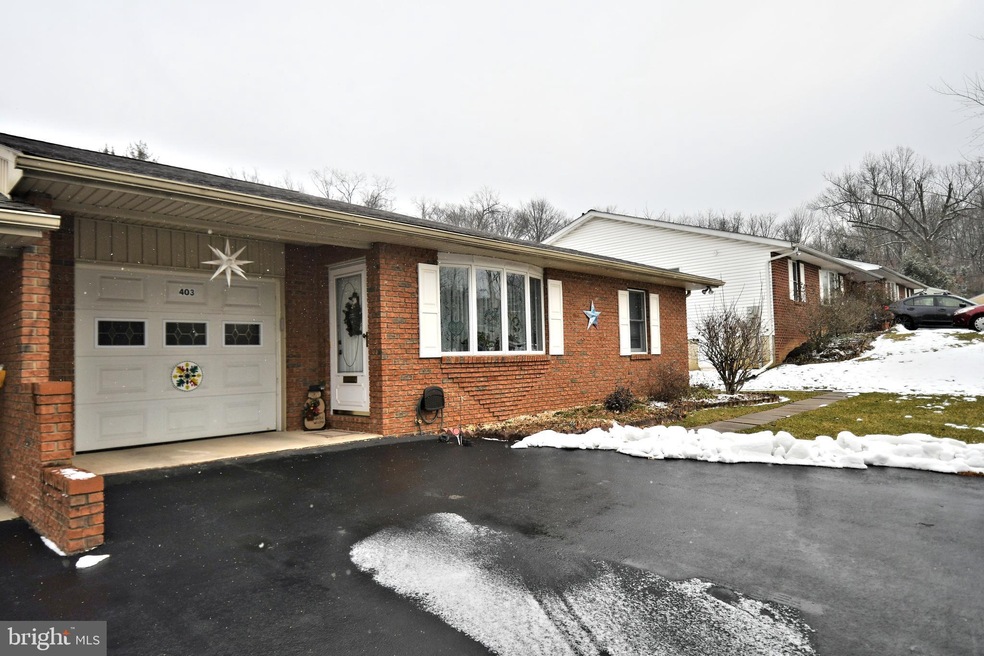 403 S Oak St, Emmaus, PA 18049 - photo 1
