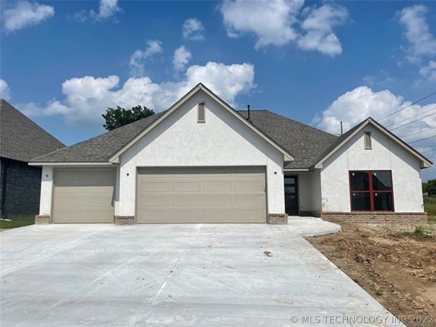 10330 S 233rd East Place, Broken Arrow, OK 74014 - photo 1