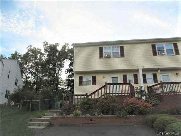 64 Forest Brook Rd, Nanuet, NY 10954 - photo 1