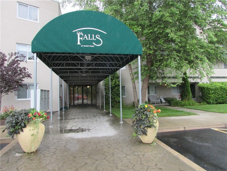 31 Devereux St unit 213, Providence, RI 02909 - photo 1