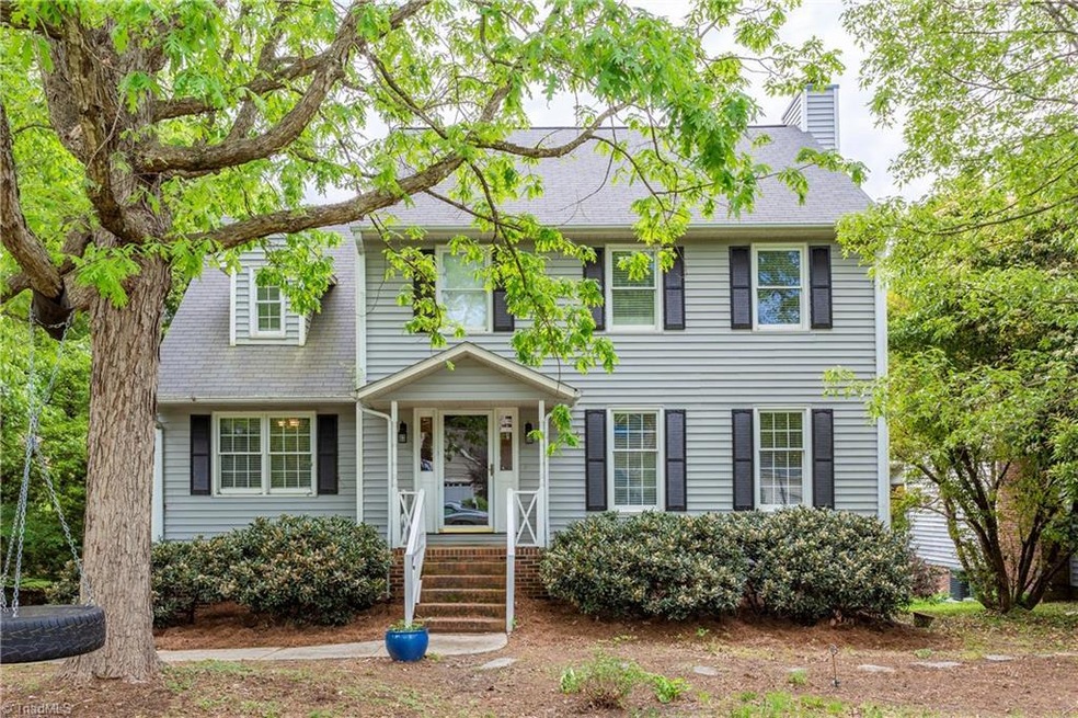 1704 Plateau Ct, High Point, NC 27265 - photo 1