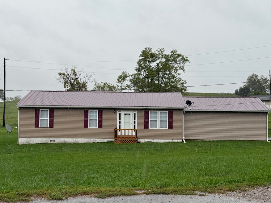 124 Mockingbird Ln, Berry, KY 41003 - photo 1