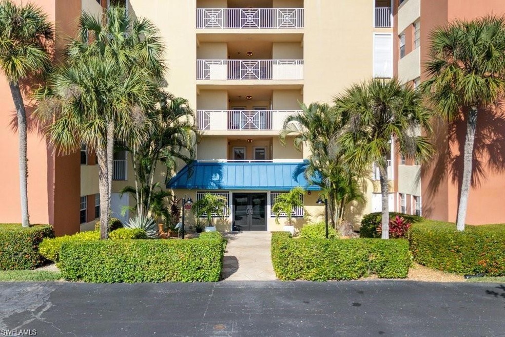 200 Pebble Beach Blvd unit 402, Naples, FL 34113 - photo 1