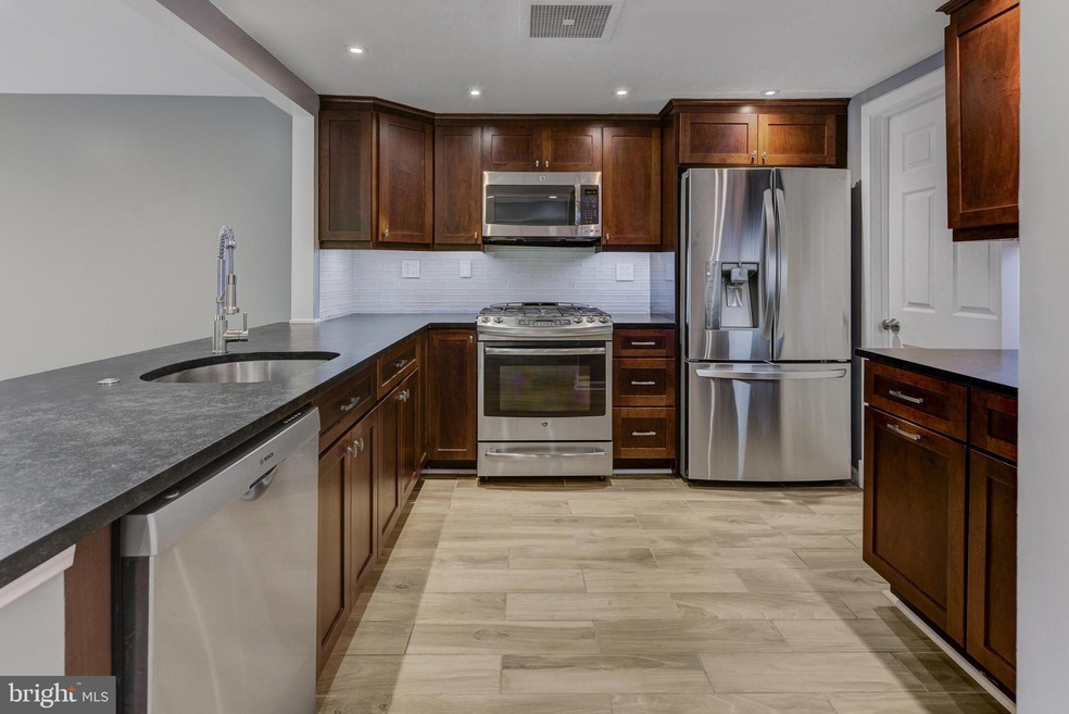 1601 Mountainview Dr unit 1601, Chesterbrook, PA 19087 - photo 1