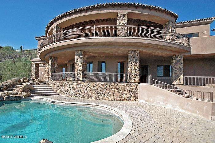 Welcome Home to 9745 N. Foothill Trail