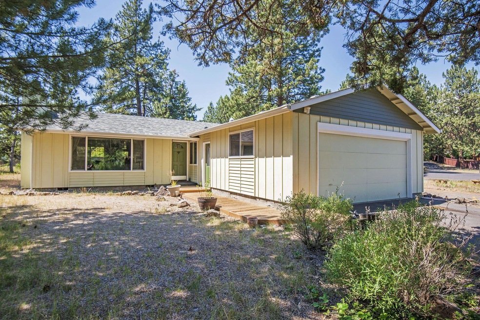 20041 Parkside Place, Bend, OR 97702 - photo 1