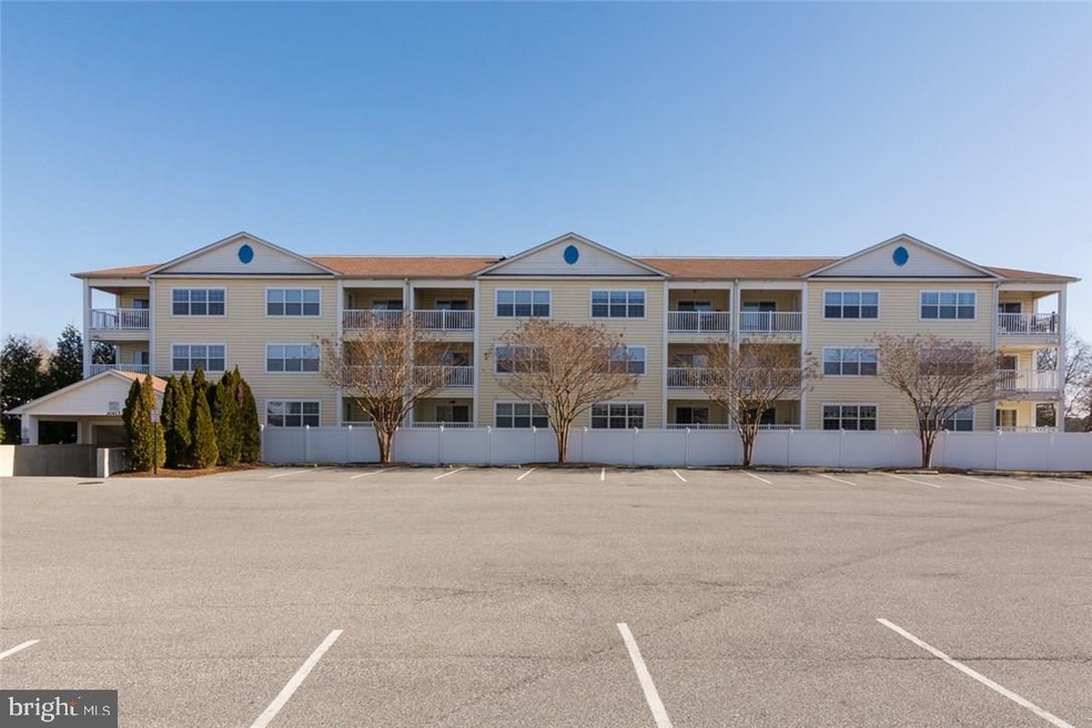 30413 Cedar Neck Rd unit 103, Ocean View, DE 19970 - photo 1