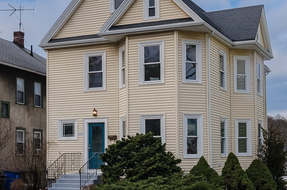 1263 Massachusetts Ave unit 1, Arlington, MA 02476 - photo 1