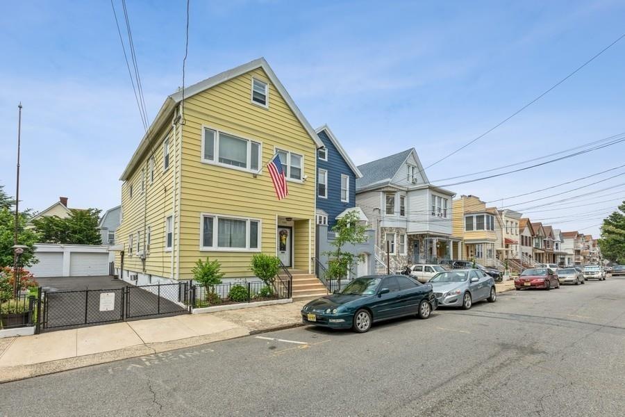 185 Pearsall Ave, Jersey City, NJ 07305 - photo 1