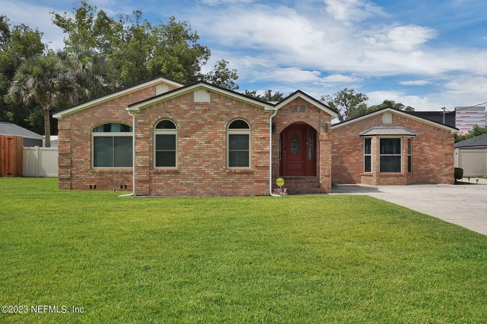 5772 Richmond Rd, Jacksonville, FL 32210 - photo 1