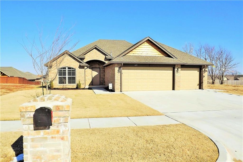 1609 SE 6th St, Moore, OK 73160 - photo 1
