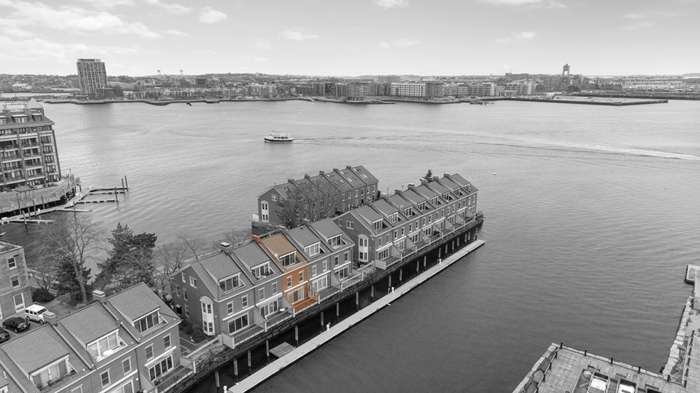 Union Wharf unit TH11, Boston, MA 02109 - photo 1