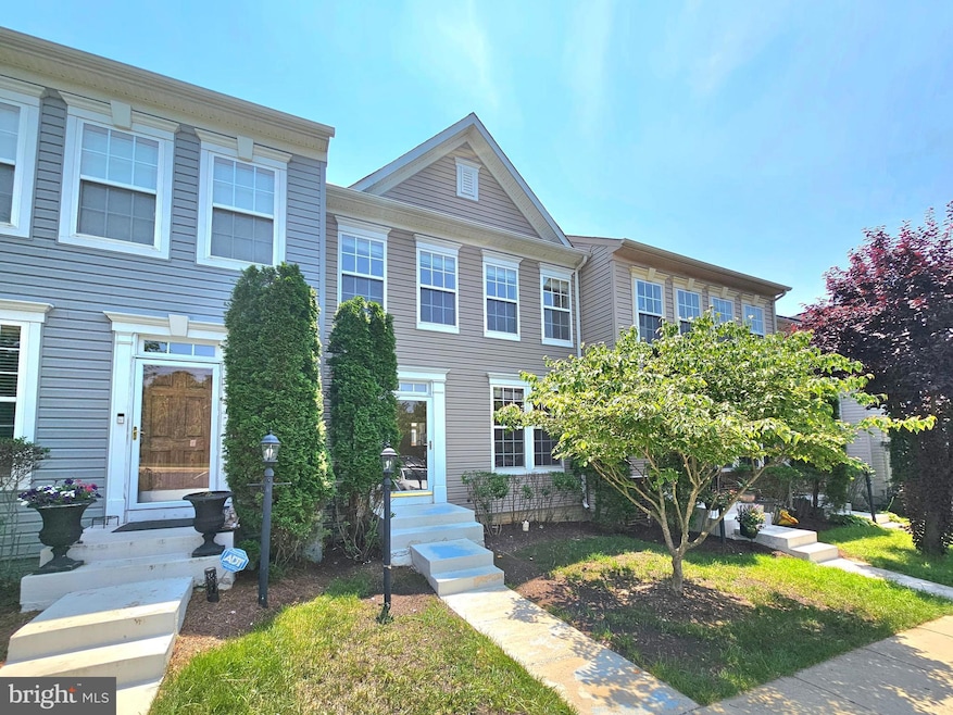 15318 Elizabeth Burbage Loop, Woodbridge, VA 22191 - photo 1