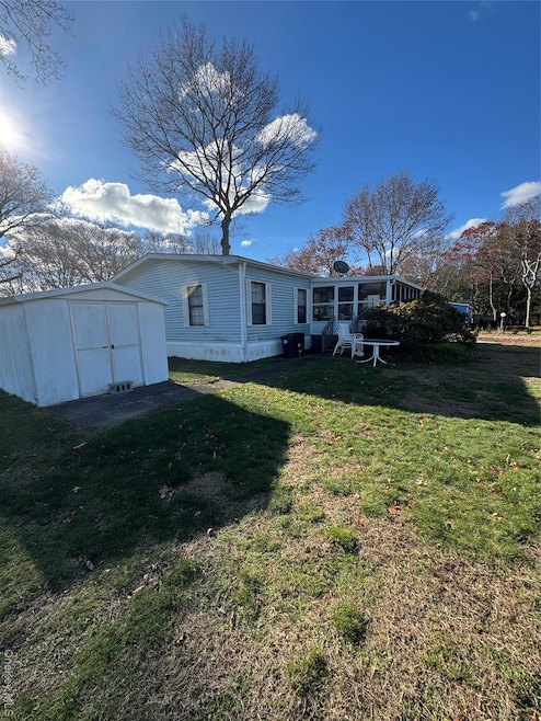 92 Willow Dr, East Quogue, NY 11942 - photo 1