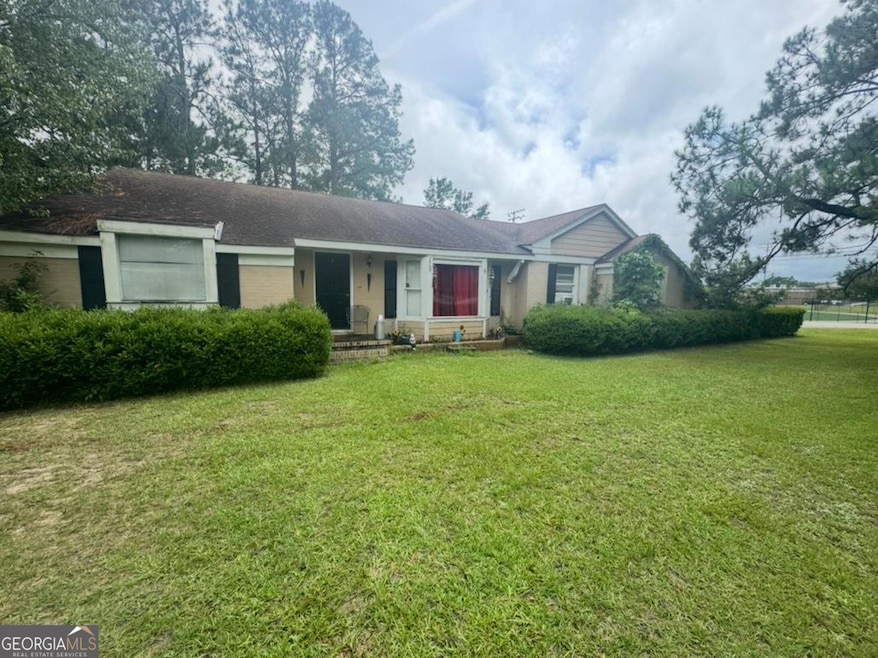 1402 E 24th Ave, Cordele, GA 31015 - photo 1