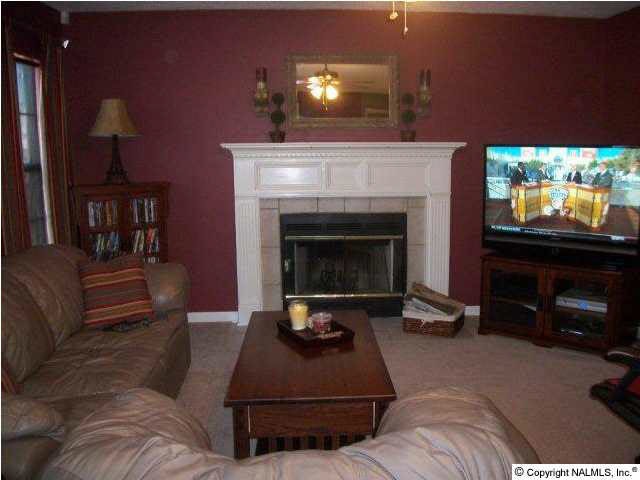 Spacious Family Room