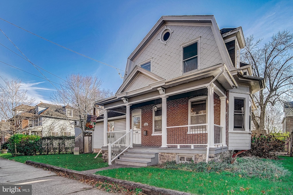 310 Franklin St, Quakertown, PA 18951 - photo 1