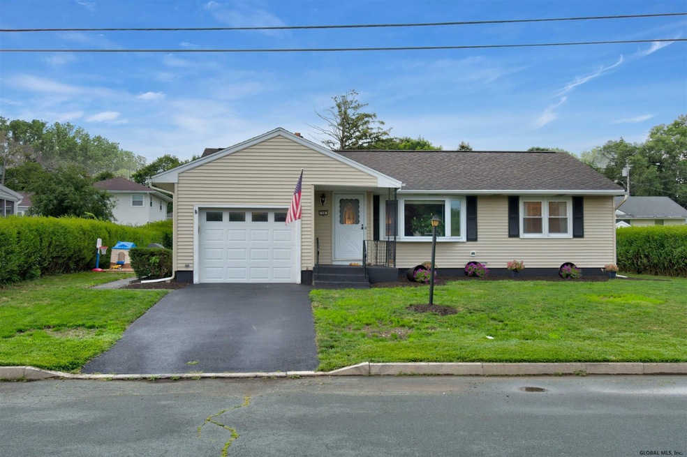 14 Crestwood Ave, Troy, NY 12180 - photo 1