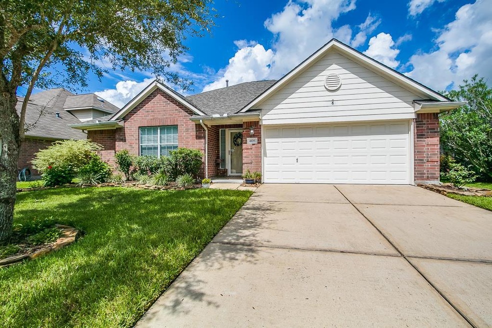 4106 Tawakon Dr, Pearland, TX 77584 - photo 1