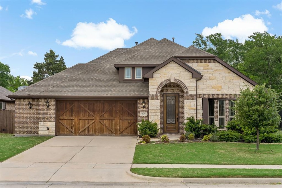 929 E Oak St, Wylie, TX 75098 - photo 1