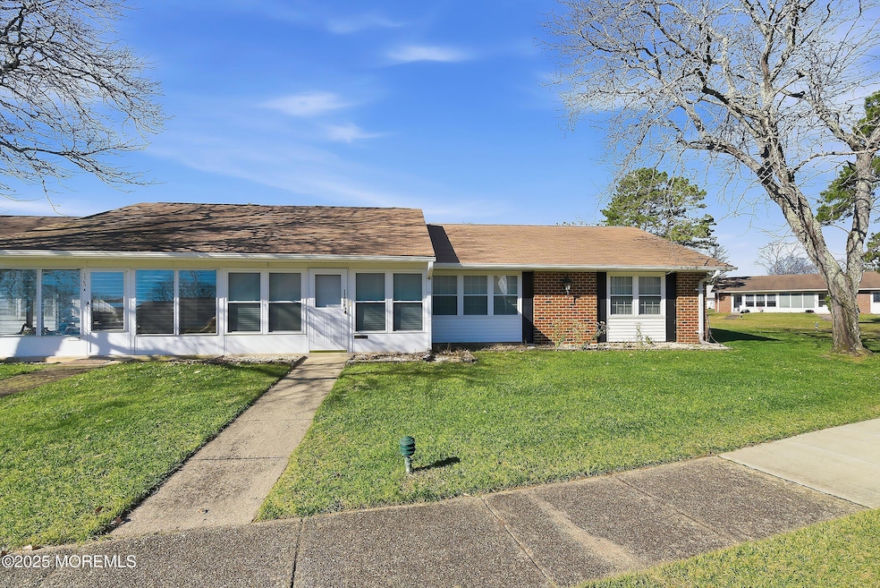 1169B Clydebank Ct unit 1169B, Lakewood, NJ 08701 - photo 1