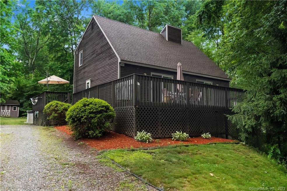 424 Prospect St, Thomaston, CT 06787 - photo 1