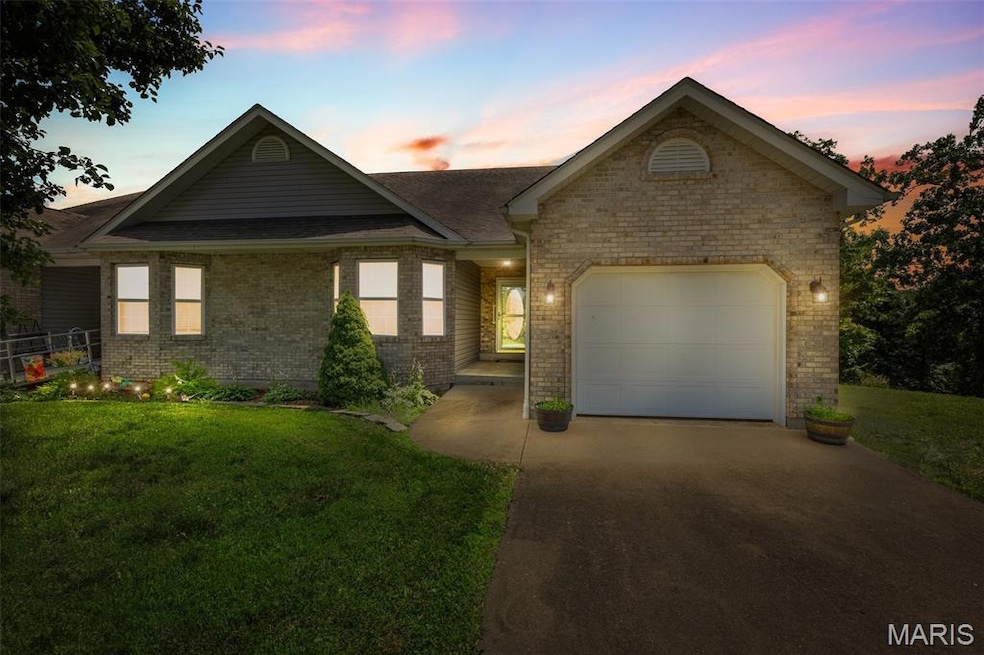 Under Contract $240,000 • Co-Listing Agent