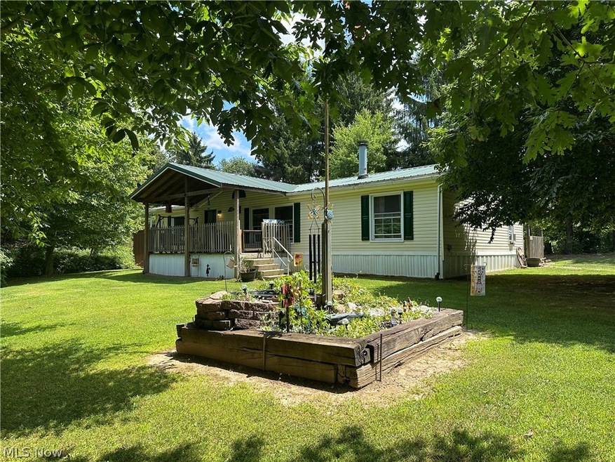 1932 Annesley Rd, East Liverpool, OH 43920 - photo 1