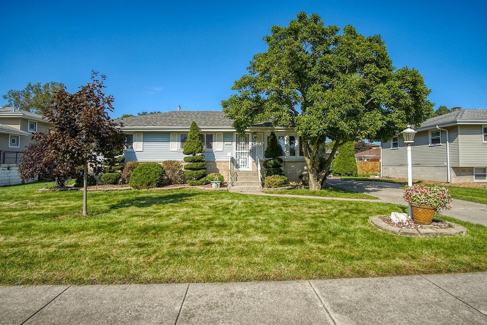 3009 W 98th St, Highland, IN 46322 - photo 1